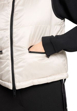  Silky Beige