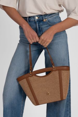 Neutral
