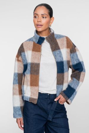  blue brown